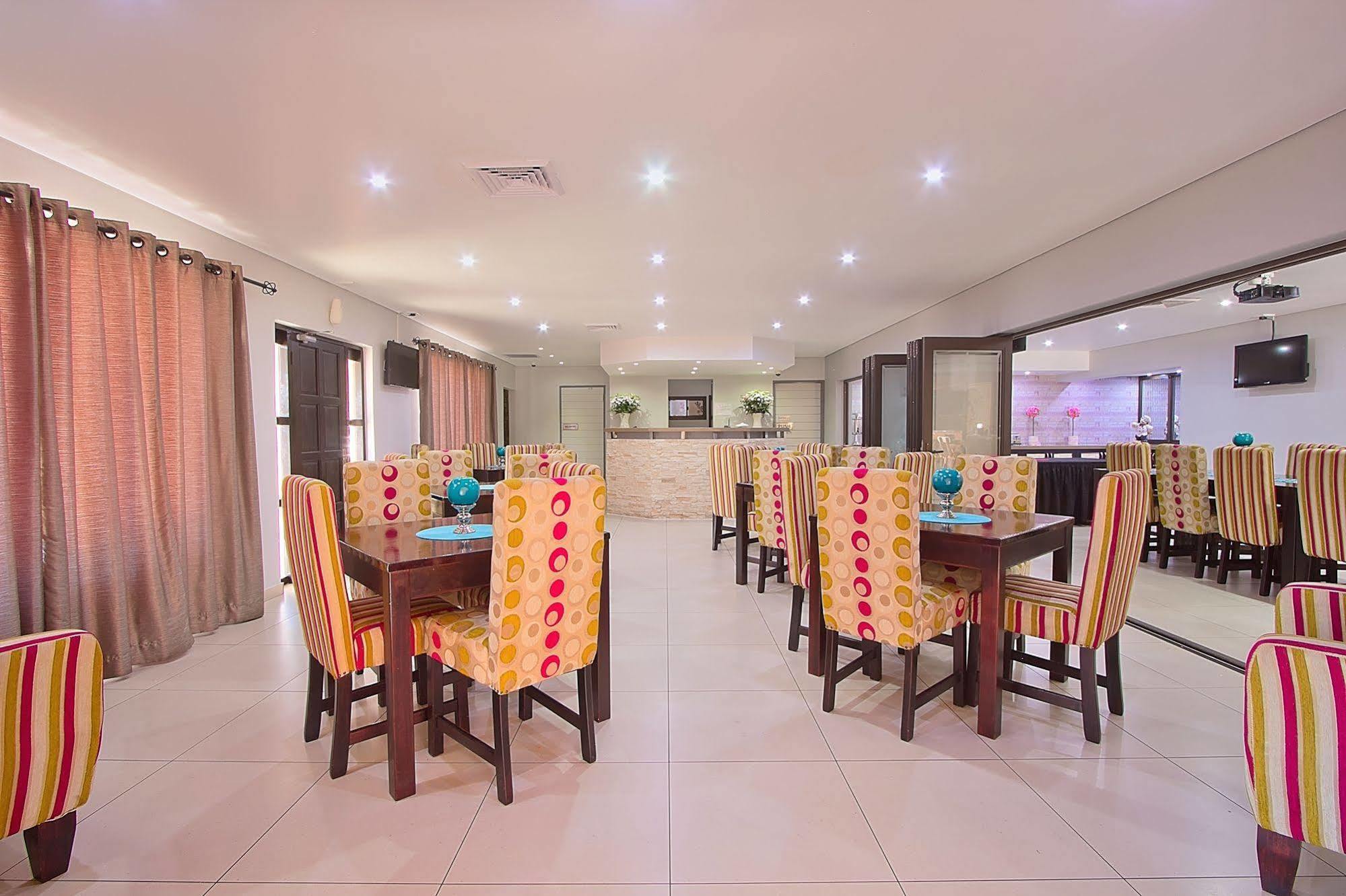 Gecko Inn Richards Bay Kültér fotó